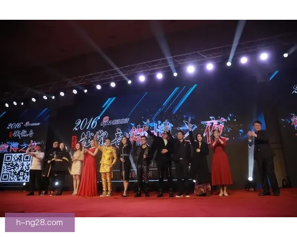 定格欧联杯燃情瞬间见证绿茵激情与荣耀绽放之夜巅峰对决与英雄时刻全纪录